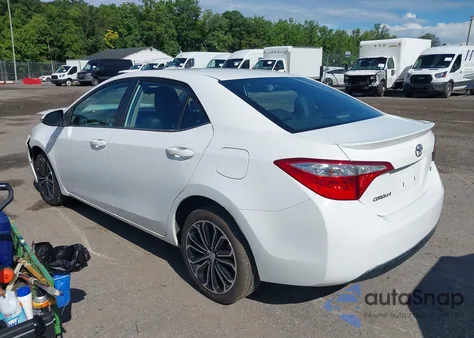 2015 Toyota Corolla S Plus z USA, uszkodzony, nr VIN 2T1BURHE7FC253221